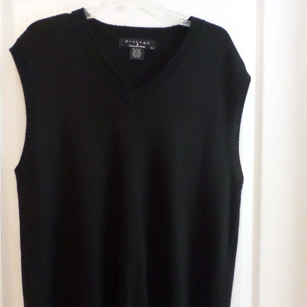 Protégé Collection, Men’s Sweater Vest, Large, Black, Pre-Owned, Good Condition